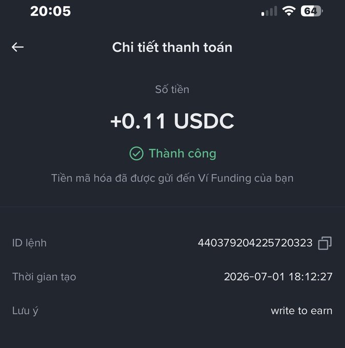 A Vietnamese crypto payment confirmation screen titled 'Chi tiết thanh toán' showing +0.11 USDC successfully sent to a 'Vi Funding' wallet, with transaction ID 440379204225720323 dated 2026-07-01 18:12:27 and a 'write to earn' note.