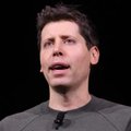 The image shows Sam Altman, CEO of OpenAI, pictured against a dark background. He is referenced in the accompanying post as one of the industry leaders, alongside Elon Musk and Dario Amodei, calling for government involvement and coordination in AI development.