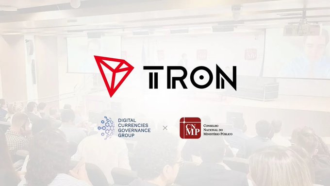 A promotional graphic displays the 'TRON' logo prominently, with smaller logos for 'Digital Currencies Governance Group' and 'Conselho Nacional do Ministério Público' below it, set against a faded background of a conference room.