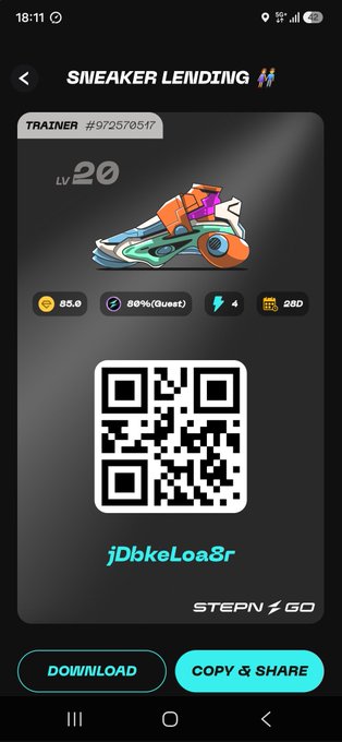 A StepN Go 'Sneaker Lending' screen showing a Level 20 Trainer sneaker (#972570517) with 85.0 stamina and 89% quest progress, displayed with a QR code for address jDbkeLoa3r.