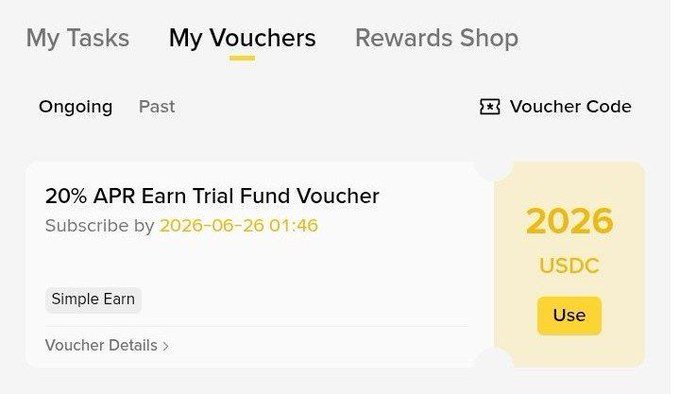 The image depicts a screenshot of a Binance Trading app that displays information about an offer to enter into the APR trial fund, which could potentially provide extra income. The text indicates that this offer is limited for only 7 days (from 6/26/2021 to 2/28/2022) and offers a daily reward amount of 1.11 USDC. Participants will receive an overall reward of 7 USDC if they successfully enter the trial fund by the given deadline, which happens to be 26/26/2021.