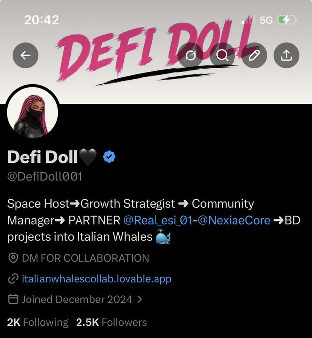 The image shows an X (Twitter) profile for "Defi Doll 🖤" (@DefiDoll001), styled with bold pink graffiti-like "DEFI DOLL" branding. The bio describes her role progression from Space Host to Growth Strategist to Community Manager and Business Development, tagging @Real_esi_01 and @NexiaeCore as partners, with 2K Following and 2.5K Followers—aligning with the post's request for a "Gn" (good night) shoutout to engage her crypto/web3 community.