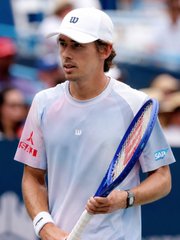 The image shows tennis player Vallejo, identifiable by the name on his shirt, holding a Wilson tennis racket on court. This relates to the post highlighting the Polymarket trader's biggest win at the Cincinnati Open being on Vallejo at 35.4¢.