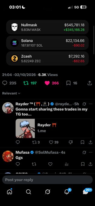A screenshot of a cryptocurrency trading app showing prices for Nullmask ($545,781.18), Solana ($22,134.66), and Zcash ($7,292.16), along with a social feed showing a post by 'Rayder' and 'Mufasa'.