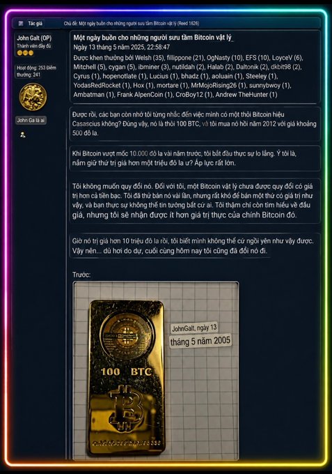 Vietnamese-language Facebook post by John Galt (OP) discussing the ideal time to buy Bitcoin, featuring an image of a gold 100 BTC bar.