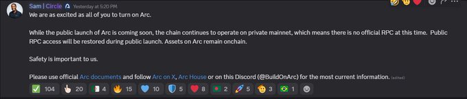 A Discord announcement from Sam | Circle at 5:20 PM explaining that while Arc's public launch is approaching, the chain still operates on a private mainnet with no official RPC available yet, and reminding users to rely only on official Arc sources like the documentation, X, Arc House, or the @BuildOnArc Discord for accurate updates. The image supports the post's emphasis on waiting for official confirmation of Arc's mainnet details and avoiding unofficial information.