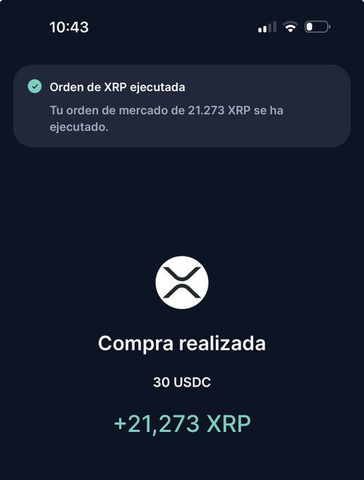 A mobile screenshot from the Bitso exchange showing a successful purchase confirmation: "Orden de XRP ejecutada - Tu orden de mercado de 21.273 XRP se ha ejecutado," with a "Compra realizada" summary of 30 USDC spent for +21.273 XRP. The image illustrates the user's daily DCA routine, complementing the mentioned $XLM, $HBAR, and $LINK purchases by showing today's completed XRP buy.