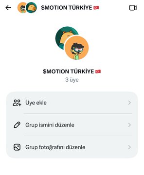 A screenshot of a mobile app interface showing a group chat titled 'SMOTION TÜRKİYE 🇹🇷' with 3 members, featuring menu options in Turkish for adding members, editing group name, and editing group photo.