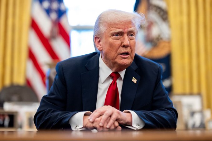 In the Oval Office, former President Donald Trump is pictured, which is relevant to the accompanying text about a potential Trump government investment in Bitcoin.