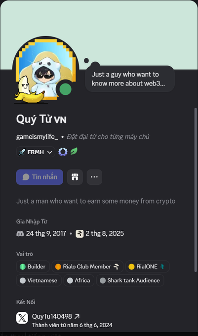 The image shows a Discord profile for "Quỳ Tử VN" (username gameismylife_), displaying their newly earned "Builder" role at @RialoHQ, joining other roles like "Rialo Club Member" and "RialONE." The profile bio states "Just a man who want to earn some money from crypto," which aligns with the post celebrating the user's first step toward becoming a real builder on web3 through their new role in the Rialo community.