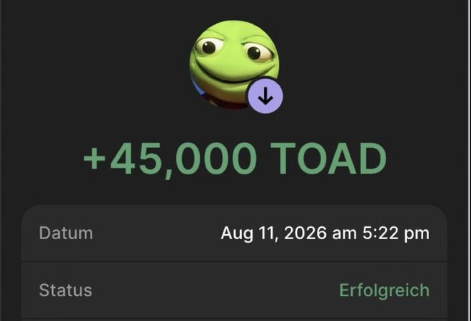 A transaction confirmation image showing a successful receipt of +45,000 TOAD tokens on Aug 11, 2026 at 5:22 pm with "Erfolgreich" (Successful) status, featuring the Pepe frog mascot. This screenshot serves as proof of the TOAD airdrop claim mentioned in the post, where the user is celebrating their gains and announcing a 1.5 SOL giveaway to 10 winners.