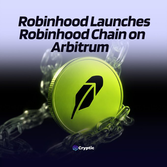 A green Robinhood-branded token wrapped in chains sits beneath the bold text "Robinhood Launches Robinhood Chain on Arbitrum," visually reinforcing the announcement of Robinhood's new Ethereum Layer 2 network built on Arbitrum for institutional onchain finance.