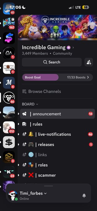 A mobile screenshot of a Discord server called 'Incredible Gaming' showing various channels like announcement, rules, and scammer.