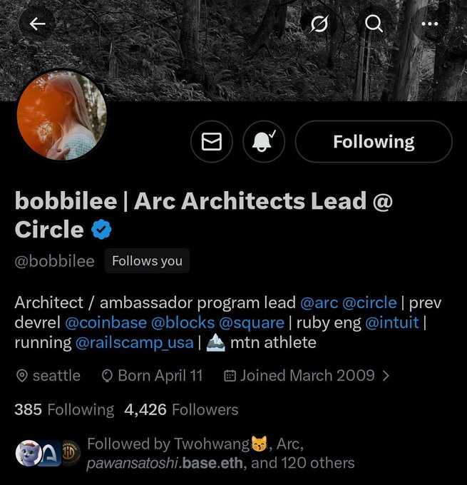The image shows a Twitter/X profile page for "bobbi lee" (@bobbilee), whose bio identifies her as "Arc Architects Lead @Circle" with 4,426 followers, based in Seattle. The post's mention of recognition for contributions to @arc aligns with the profile's prominent display of her role as Arc Architects Lead, suggesting the caption celebrates her leadership position within the Arc community.