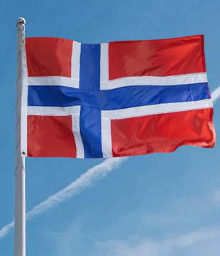 The image shows a Norwegian flag waving against a blue sky, symbolizing Norway's sovereign wealth fund, whose recent increased stake in Strategy ($MSTR) is highlighted in the accompanying post.