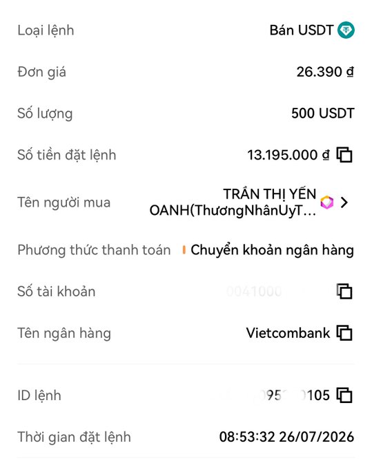 A Vietnamese cryptocurrency exchange order detail for selling 500 USDT at 26,390 VND via Vietcombank bank transfer, dated 08:53:32 26/07/2026.