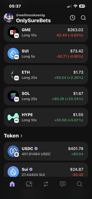The image shows an iPhone screen filled with many cryptocurrency wallet screens, including Bitcoin wallets. The text displayed on the phones includes terms like "bitcoin", "btc", or "eth" along with prices of the different cryptocurrencies. This information seems relevant to a discussion about Bitcoins and Ethereum in the context of the provided post.