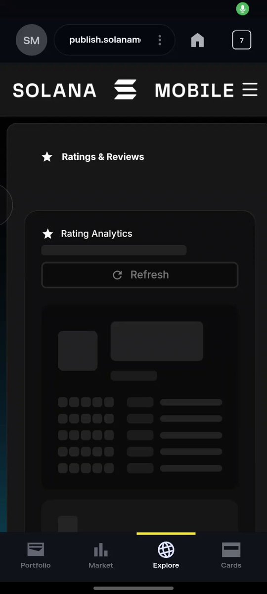 Screenshot of a mobile browser displaying publish.solanamobile.com, showing the Solana Mobile dApp with a "Ratings & Reviews" page featuring a "Rating Analytics" section and a Refresh button, relevant to the post's call for active .SKR domain holders among the 700+ reviewers to engage with the Solana Mobile ecosystem.