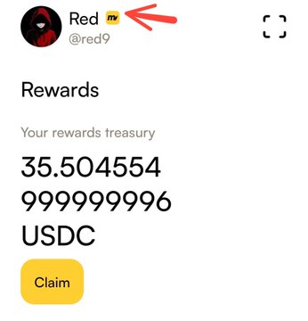 The image shows an app called "moove" with a white background, which has a chat bubble indicating that someone has claimed something by following instructions within the app. There are several numbers displayed below, possibly representing rewards or prizes received by the user. Additionally, there is a red icon pointing at the "Red" option in the chat bubble. The image also contains text that reads: "Finally received my moove badge in moove app. Also received $20 USDC for @moove Discord lucky draw, Received $35 USDC from ambassador campaign more $350 USDC I’ll claim it soon. Top 8 at Moover leaderboard. All Over today is a big win for me."