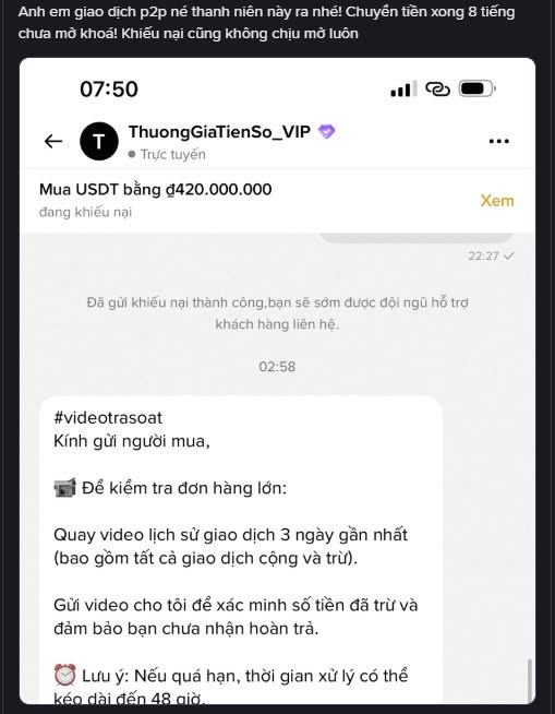 A screenshot of a chat conversation in Vietnamese with a customer service account 'ThuongGiaTienSo_VIP' about a USDT purchase of 420,000,000, showing instructions to record transaction history as video proof.