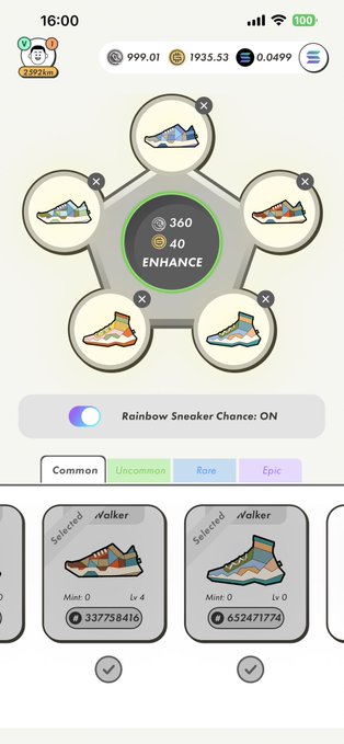 The image shows a phone screen displaying an app interface with several options for choosing sneakers, including different colors and styles. The app also has a feature that allows users to choose their preferred color scheme from a selection of pre-defined options or create their own custom design.