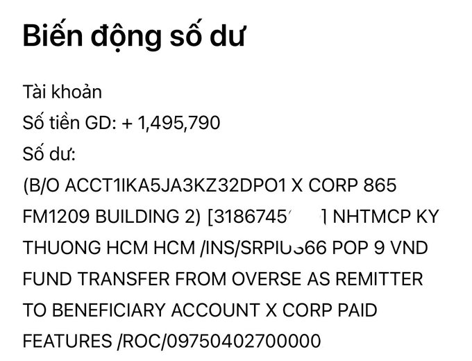 A Vietnamese banking notification titled 'Biến động số dư' showing an account transaction of +1,495,790 with a long alphanumeric bank transfer message including 'OVERSEAS REMITTER' and 'BENEFICIARY ACCOUNT X CORP.'