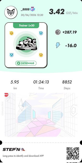 The image shows a fitness app that tracks steps taken, calories burned, and distance traveled during a workout session. The app displays information about the user's progress, including their current step count, calories burned, and distance traveled. It also provides an overview of the user's performance over time, as well as tips for improving their workout routine.