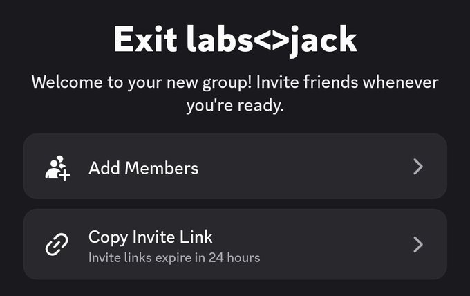 A welcome screen for a group called "Exit labs<>jack" with options to "Add Members" or "Copy Invite Link" (noting that invite links expire in 24 hours) on a dark background.