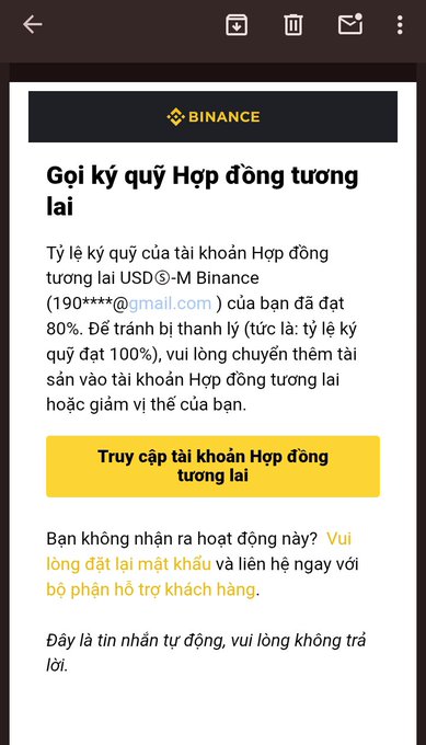 A screenshot of an email from Binance regarding USDⓈ-M Binance Futures account liquidation, with text including 'Gọi ký quỹ Hợp đồng tương lai' and a yellow 'Truy cập tài khoản Hợp đồng tương lai' button.