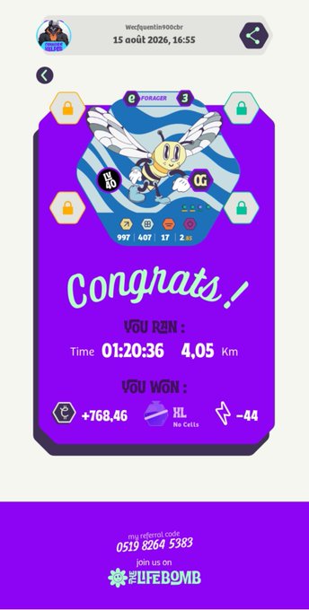 A purple and white fitness app achievement card from 'Wedgruntin#60cdr' dated 15 août 2026. It shows a bee mascot character with wings, displaying 'Congrats!' for a run with Time: 01:20:36, 4.05 Km, and rewards including +768.46 and -44, with referral code 0519 8264 5383.