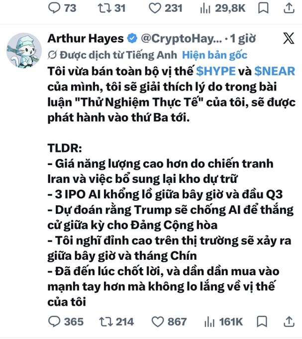 The image features a person's Twitter account, with their profile information displayed in multiple languages including English, Chinese, and Vietnamese. They have written "To vân dãng giên có thợ trên không" which translates to "I am happy". A caption has been posted that says "TLDR", and the account's user is described as an "Hépêng". This person seems to be sharing content or interacting with others, possibly related to a post on Twitter.