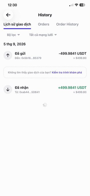 A mobile app transaction history screen showing a withdrawal transaction of -499.9841 USDT sent to address 0x5b18...B5379, and a received transaction of +499.9841 USDT from address 0xab44...5DB41, both on September 5, 2026.