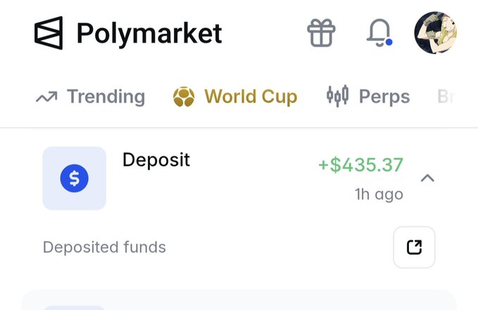 The image shows a Polymarket account transaction history displaying a recent deposit of +$435.37 labeled as "Deposited funds" from 1h ago, which appears to confirm the user's post about receiving a top-up payment related to commission rebates for filled orders.