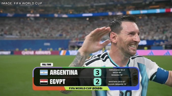 Lionel Messi celebrates Argentina's 3-2 comeback win over Egypt in the FIFA World Cup 2026, with goal scorers Fernández (90'+2'), Messi (84'), and Romero (79') shown on the final scoreboard. The image illustrates Messi's "age-defying" late-game heroics, visually echoing the post's message about veteran altcoins like $ALGO, $XLM, $LINK, $XRP, $DOGE, $VET, $HBAR, $SOL, and $FET potentially staging a similar comeback in 2026.