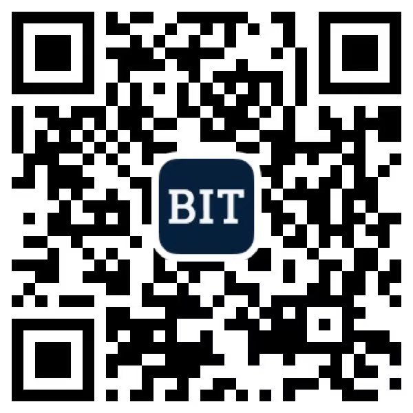 A QR code is displayed with a dark blue "BIT" logo centered on it, designed to be scanned for downloading the Android app of BIT (a Chinese stock trading platform), where users can enter the referral code "RRJMWR" to receive fee discounts as mentioned in the post.