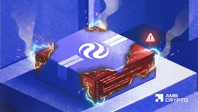A 3D illustration shows a damaged blue and red server with a 'W' logo, showing smoke, sparks, and a warning triangle, with 'AMB CRYPTO' branding.