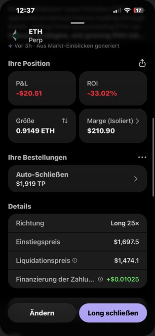 The image shows a phone screen displaying a detailed account of an investment portfolio, including various financial details such as the amount invested, the return on investment (ROI), and the current position of the portfolio. The phone's screen also displays a list of transactions, with some transactions being labeled "long" or "short". The text in the image is written in German, which suggests that it might be related to an international market or exchange.