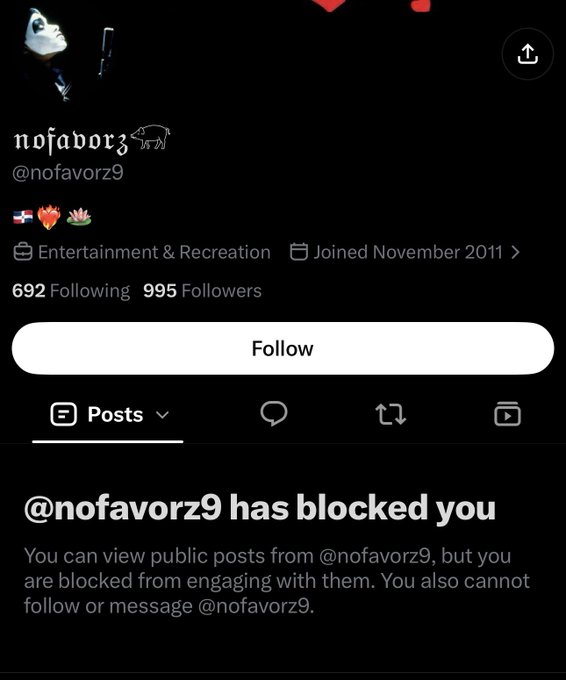 A Twitter/X profile screenshot for user @nofavorz9 shows they have blocked the viewer, with 692 following and 995 followers.