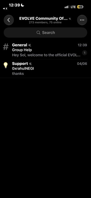 A mobile app screenshot of the 'EVOLVE Community Of...' group showing 273 members with channels labeled 'General' and 'Support' visible.