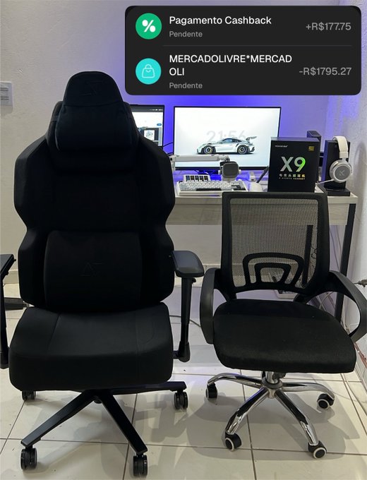 Two black office chairs—one a large gaming-style chair and the other a smaller mesh chair—sit in front of a desk with a computer monitor, while an overlaid digital notification shows a pending cashback payment of 'R$177.75'.