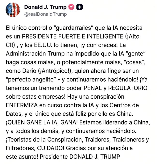 A screenshot of a Truth Social post from Donald J. Trump (@realDonaldTrump) written in Spanish, claiming strong control over AI and warning of a conspiracy against AI and data centers.