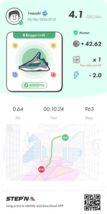 The image shows a page with a map of an urban area, including buildings and streets. The text on the page indicates that there are two apps available for use - one for step counting and another for tracking running progress. The app for step counting is displayed in the top left corner, while the app for tracking running progress is located in the bottom right corner.