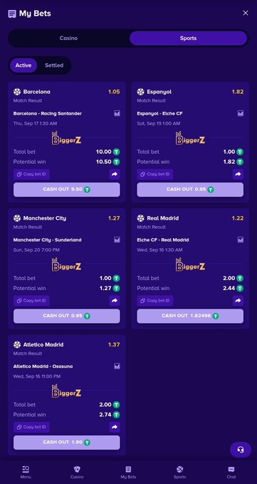 Screenshot of a sports betting app's "My Bets" page showing active wagers on soccer matches including Barcelona vs Racing Santander, Espanyol vs Elche CF, Manchester City vs Sunderland, Real Madrid vs Real Madrid, and Atlético Madrid vs Osasuna, with cash out options available.