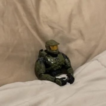 [caption-failed: flagged sensitive]
