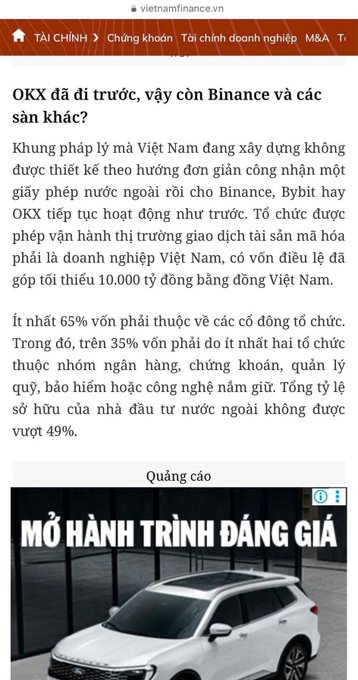 A Vietnamese news article from vietnamfinance.vn titled "OKX đã đi trước, vậy còn Binance và các sàn khác?" discussing crypto regulations, with a car advertisement below.