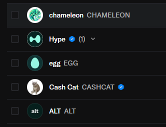 The image shows a list of cryptocurrency tokens on HyperEVM, including CHAMELEON, Hype (with a verified badge), EGG, CASHCAT, and ALT, corresponding to the post highlighting the poster's favorite picks for a potential 10x gain.