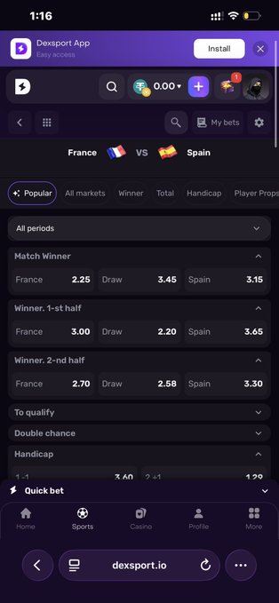 A screenshot from the Dexsport App (dexsport.io) showing live betting markets for a France vs Spain match, including odds for Match Winner (France 2.25, Draw 3.45, Spain 3.15), 1st/2nd half winners, and other markets. The image illustrates live World Cup betting markets being followed via the platform, though the matchup shown (France vs Spain) differs from the Argentina vs England game referenced in the post.