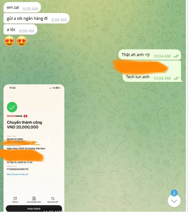 A Vietnamese banking chat includes messages like “gửi ra stk ngân hàng đi,” “a lộc,” and “Thật à anh =)),” plus a Techcombank transfer receipt showing “Chuyển thành công VND 20,000,000.”