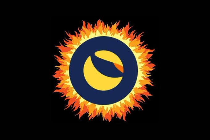 A stylized blue, yellow, and orange flame-like logo appears against a black background. It relates to the accompanying post about a Terra Classic transaction burning 347 million $LUNC and adding 86.7 million $LUNC to the Oracle and Community Pools, for a total of 433.8 million $LUNC.