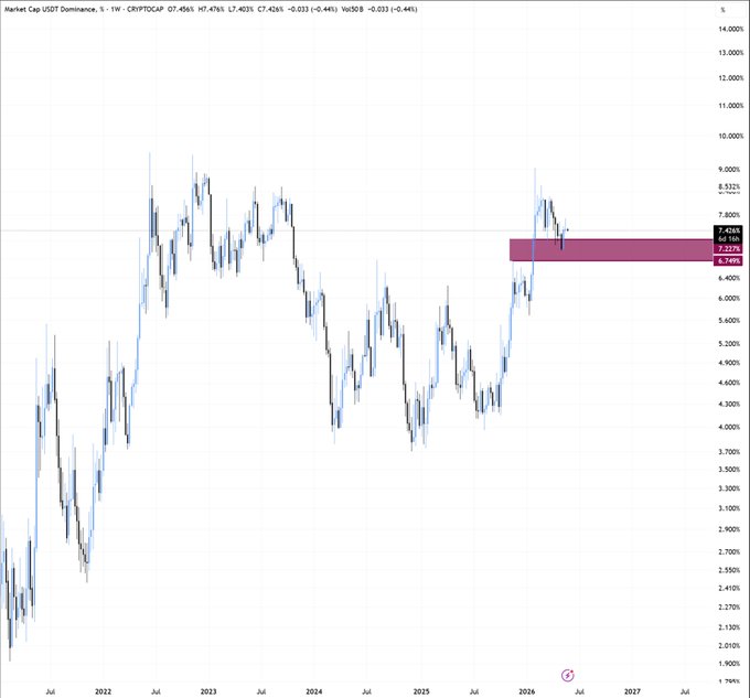 xtrp chart with a pink line indicating the price of XTRP, and a black line representing the price of SPX from 2012 to 2017.